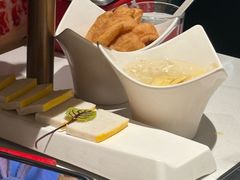 -海底捞火锅(长宁路龙之梦店)