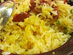 招牌腊味煲仔饭-莅香岛港式餐厅(滨江道店)