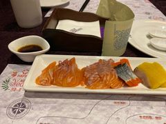 -四海一家自助餐(益田假日广场店)