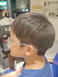 -PE SALON