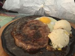 -豪客来牛排(中央花苑店)