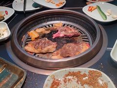 -梨花自助烤肉(西三旗万象汇黑金店)