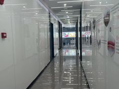 -武汉仁爱口腔(光谷店)