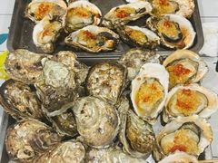 -蚝哥花姐湛江烤生蚝(美丽湾市场店)