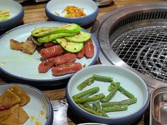 -明洞阿姨·韩式酱蟹烤肉·创意料理(三元桥店)