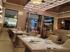 -荷花亭·湖北融合菜(中商广场店)