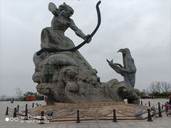 -巴陵广场