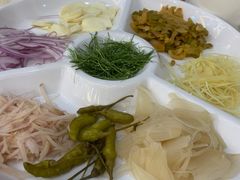 -丰尔粥食·顺德鱼生·干蒸排骨顺德菜(大良分店)