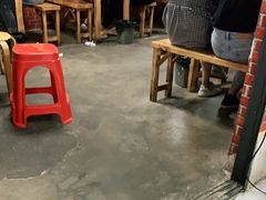 大堂-胖胖板凳面