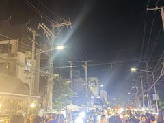 -周日夜市
