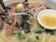 -粉小主·贵州酸汤牛肉粉(南京仙林金鹰店)