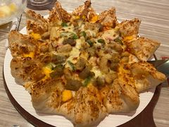 咸蛋黄花轮芝心比萨-必胜客(东莞地王店)