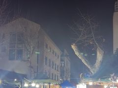 -吴山路夜市