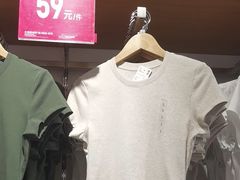 -优衣库(北京万柳华联购物中心店)