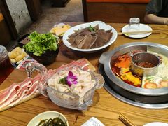 -佬土鹅肠火锅(解放路店)