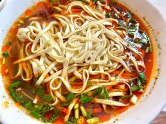 -半月镰胡姐脆皮萝卜饺子