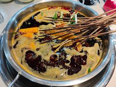 红汤锅底-江二娃串串香(科园四路总店)