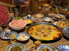 -旧街市鲜货老火锅(大光路店)