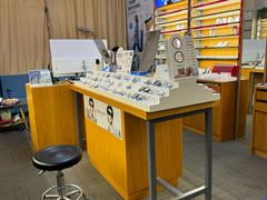 -优医视平价眼镜蔡司依视路折扣工厂店(十里堡店)