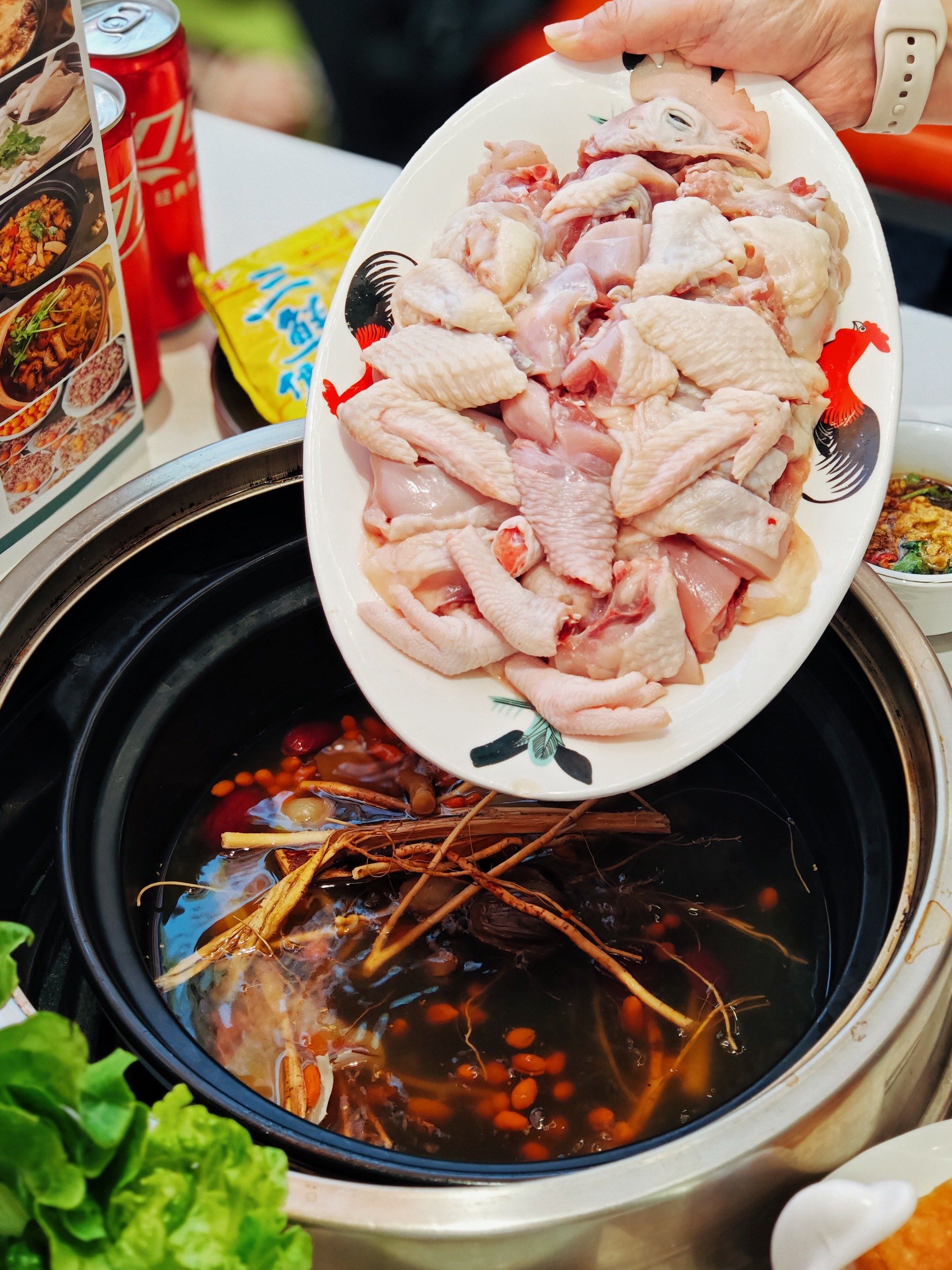 秋日滋补食疗,炭炉鸡煲get7815