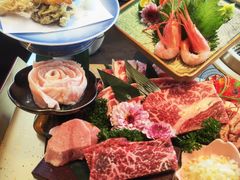 -铭牛烧肉·和牛海鲜自助(高新月牙湖店)