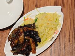 -六泰居·尔滨地标·东北菜(松北店)