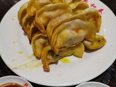 鲜肉锅贴-共和春(甘泉路店)