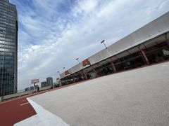 -洛克公园·篮球·足球·羽毛球(莘庄店)