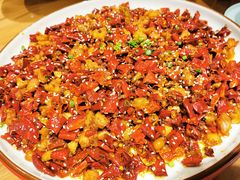 -有红鸡毛店·川菜(建设路店)