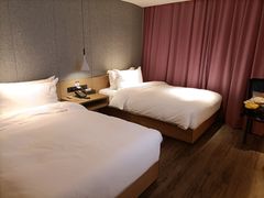 -苏州平江万达广场美居酒店