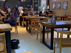 大堂-杨记清芳牛肉拉面(京广路店)
