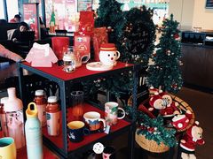 -星巴克臻选(盐城金鹰聚龙湖店)