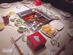 -海底捞火锅鲜切牛肉主题店(长寿路店)