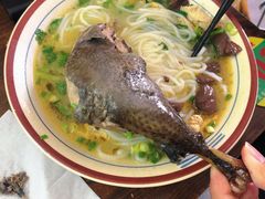 -沈记土鸡米线(七星街品牌中心店)
