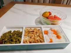 -荷塘秋月·本帮江浙菜(国权路店)