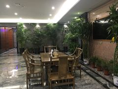 -优雅岁月足浴会所