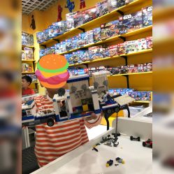 -Block Park 租乐高(D32店)