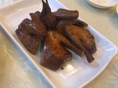 乳鸽-阿栋·绝版湛江鸡体验馆