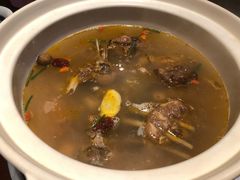 精品羊蝎子-亿诣蝎府炸酱面羊蝎子火锅(酷车小镇店)