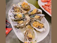 -四川小胡子海鲜(丁村万人海鲜广场店)