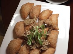 -广州中心皇冠假日酒店·百粤楼