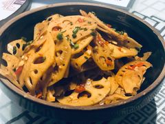 -客家大院·非遗赣南客家菜(郁孤台店)