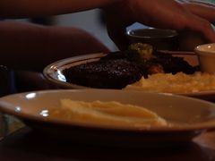 -羽深肉铺 Steak & Wine