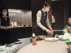 -左庭右院鲜牛肉火锅黑金店(陆家嘴中心店)