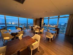 -深圳国际会展中心希尔顿酒店(前海华发冰雪世界店)