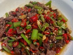 鲜炒黄牛肉-憨伢子·家常菜小食堂·有锅气の炒菜(江汉路店)