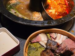 -晓宇重庆火锅(西安荟聚店)