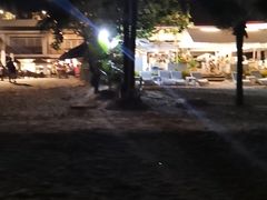 -Jonah's Fruit Shake & Snack Bar