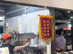 -老牌柳州螺蛳粉(同班同学美食城店)