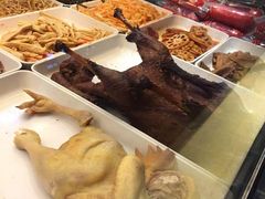 -紫燕百味鸡(灵岩南路店)